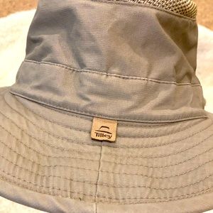 Tilley Airflo Medium Brim hat